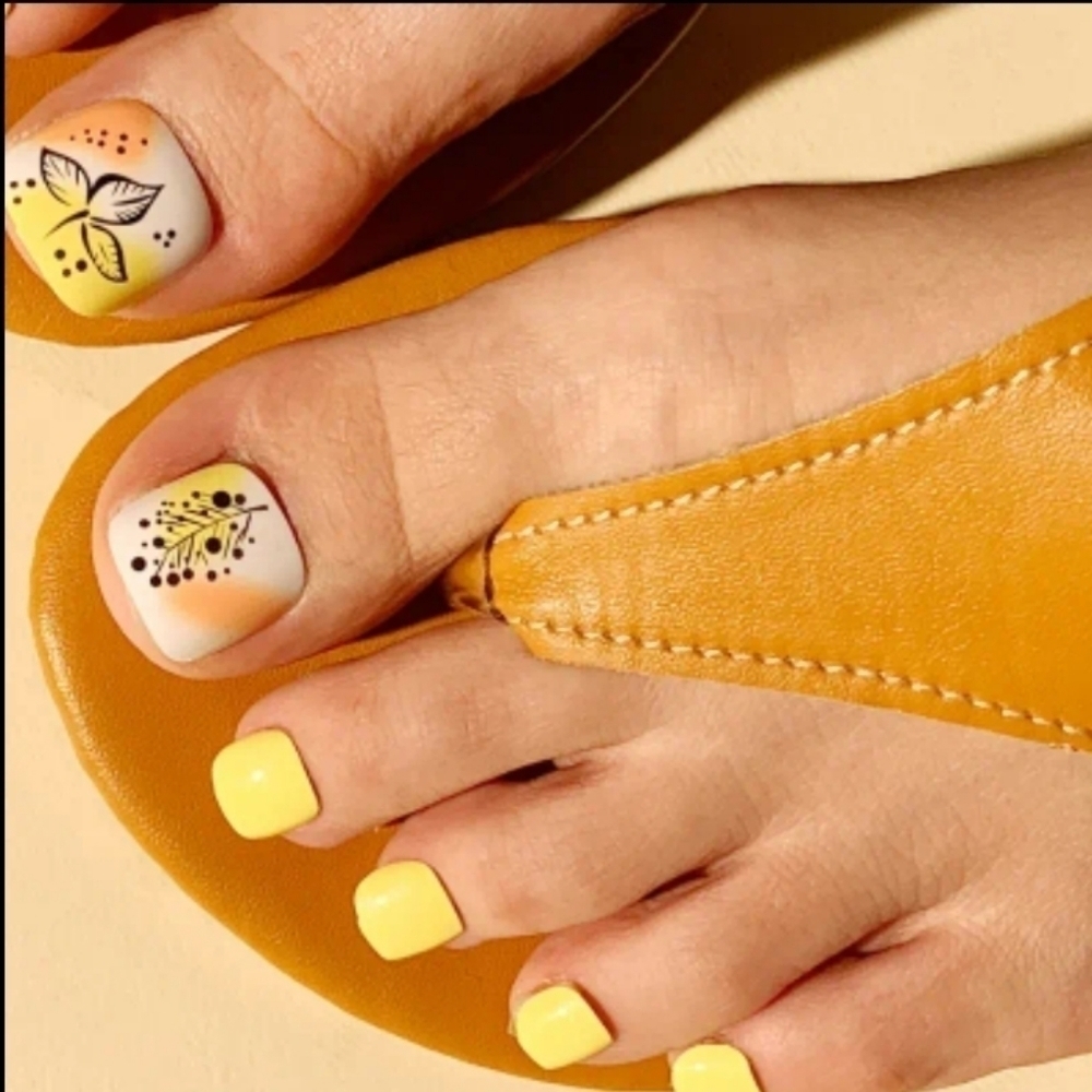 24 Pieces Fake Toe Press On Nails